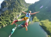 英雄联盟总决赛赛程-足球的黎明，从弗拉霍维奇的爆发到波兰的战术压制