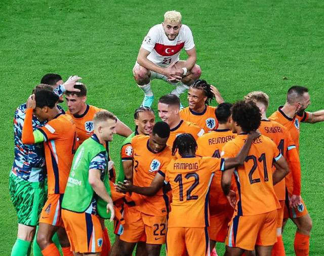 英格兰力克荷兰,成功晋级欧洲杯决赛 英格兰力克荷兰,成功晋级欧洲杯决赛