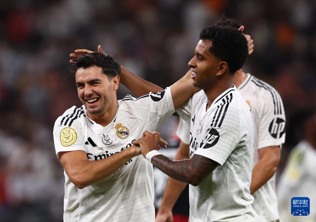 西班牙豪门胜利晋级!皇马夺得联赛杯冠军 西班牙豪门胜利晋级!皇马夺得联赛杯冠军