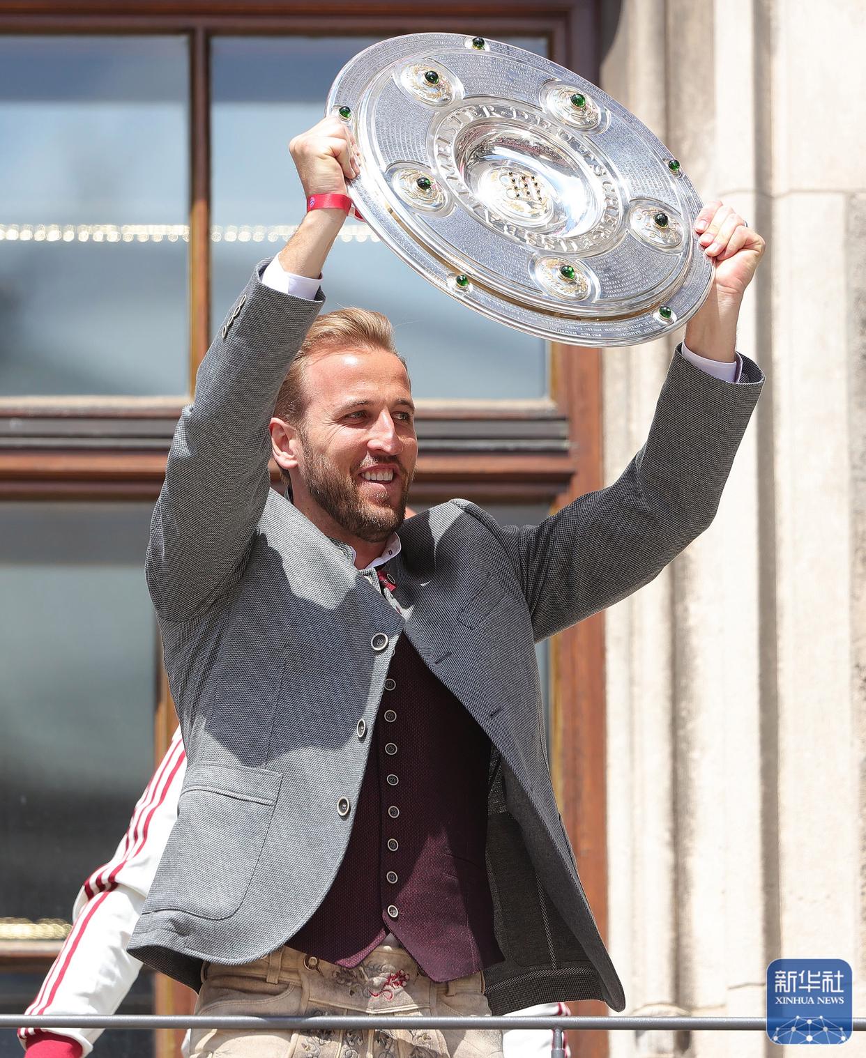 拜仁慕尼黑成功晋级,格纳布里建功送球队晋级 拜仁慕尼黑成功晋级,格纳布里建功送球队晋级