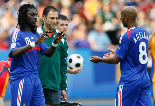 苏黎世保持不败,客场逆袭对手绝杀取胜 苏黎世保持不败,客场逆袭对手绝杀取胜