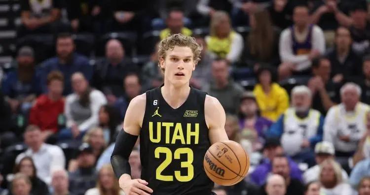 爵士队长领衔球队备战,气势如虹展示强大实力的简单介绍 爵士队长领衔球队备战,气势如虹展示强大实力的简单介绍