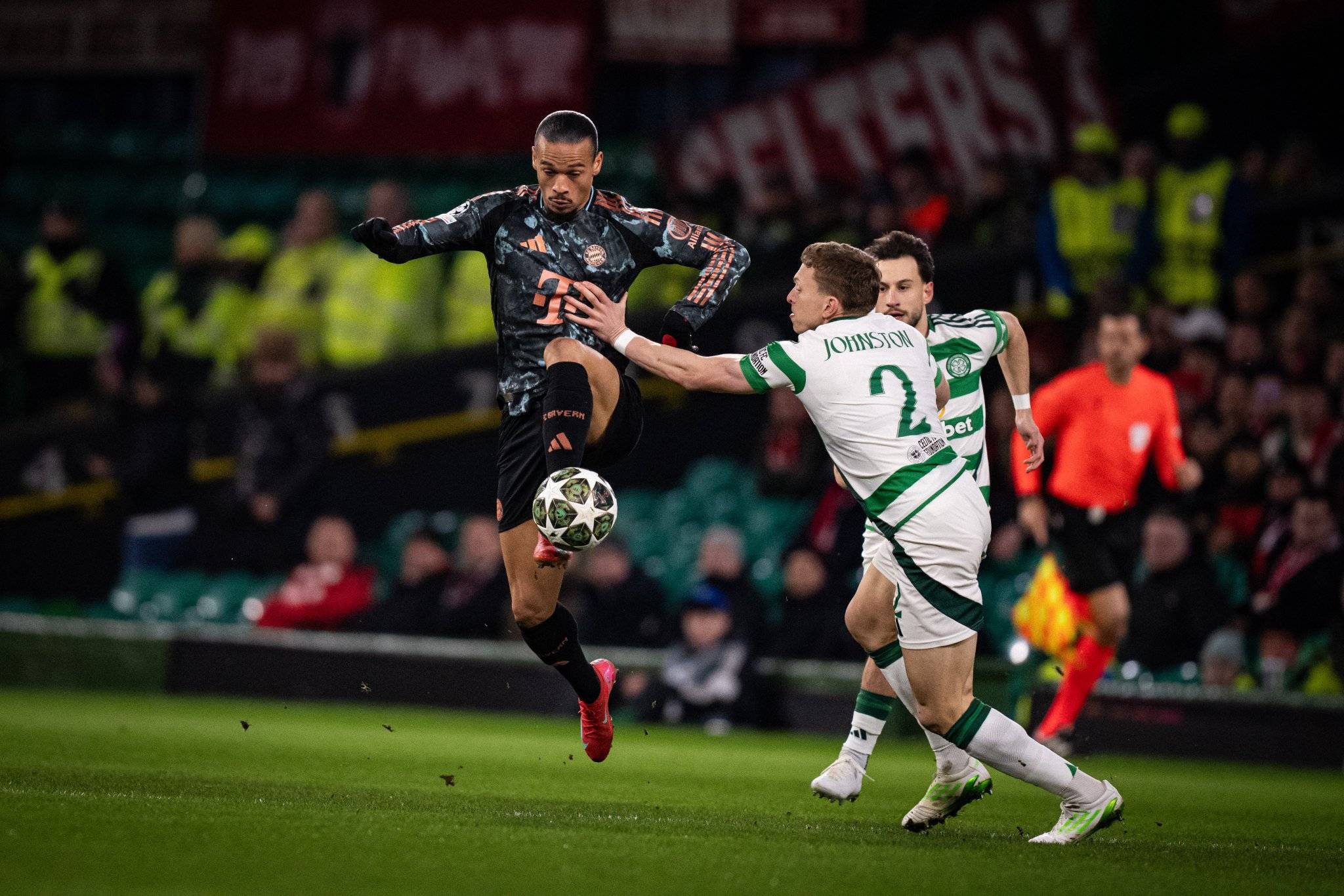 马赛淘汰拜仁,挺进欧冠决赛 马赛淘汰拜仁,挺进欧冠决赛