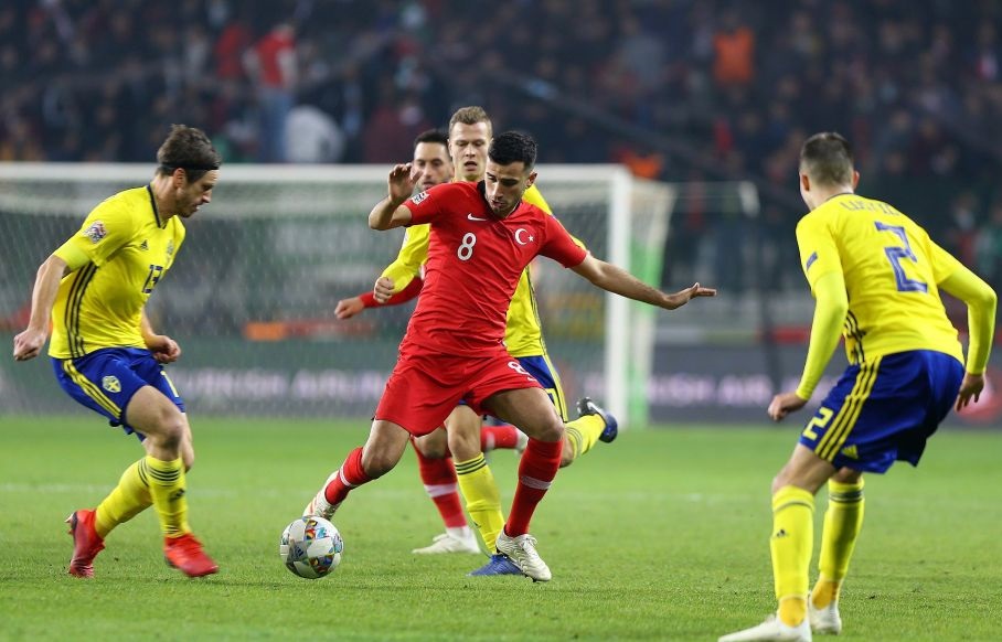 葡萄牙队翻盘波兰队,许昕惊艳四座 葡萄牙队翻盘波兰队,许昕惊艳四座