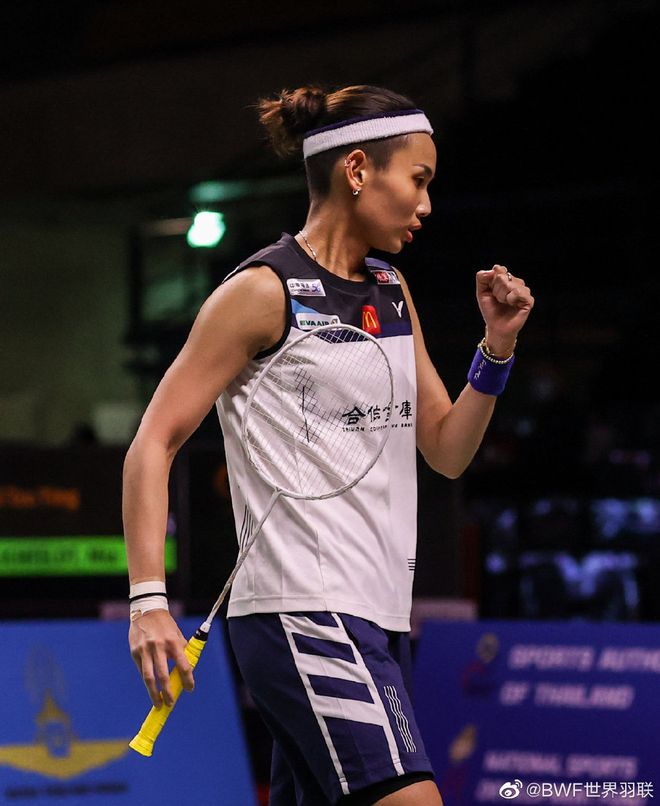 日本队完胜法国队,戴资颖惊艳四座 日本队完胜法国队,戴资颖惊艳四座