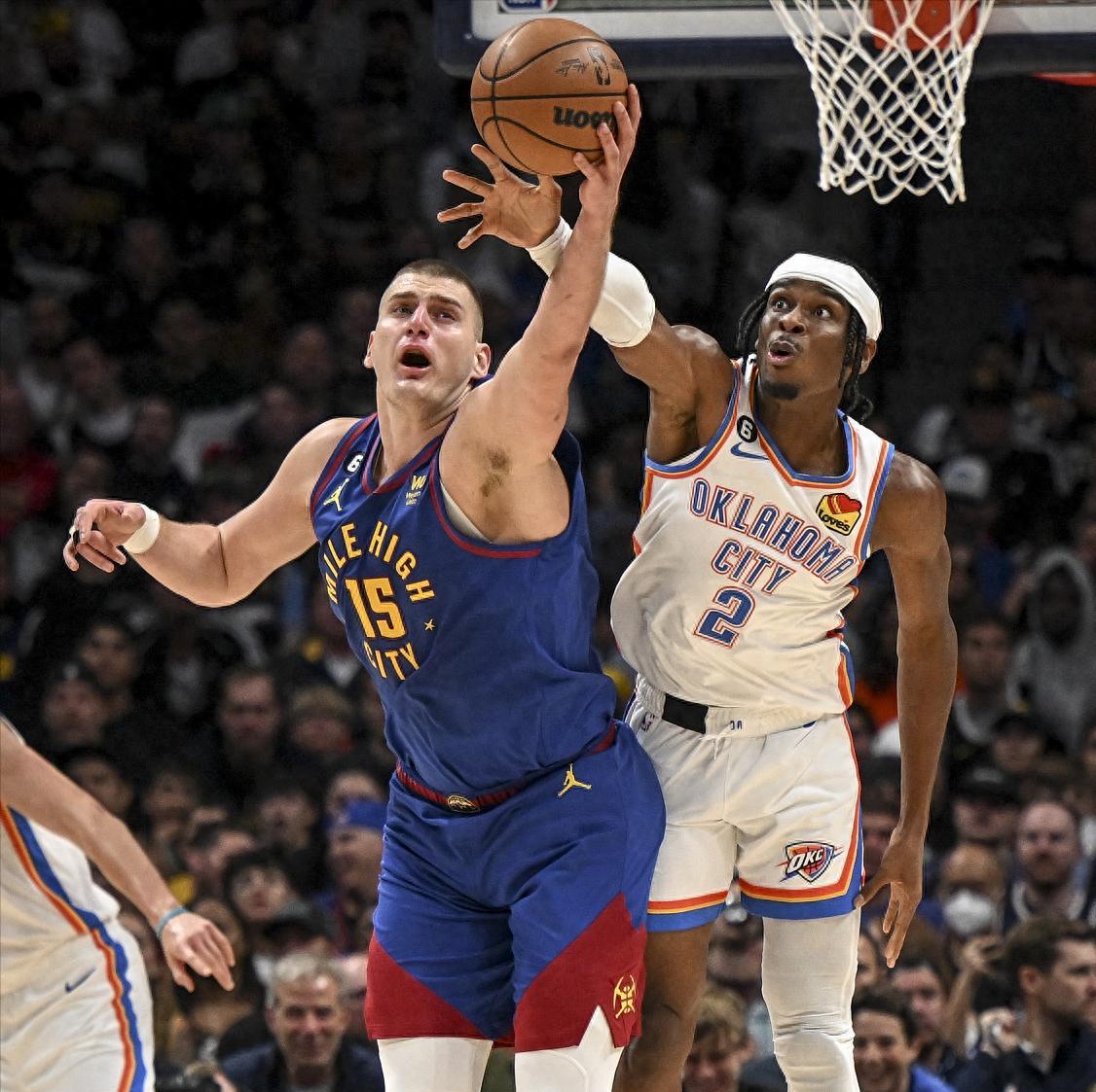 山东队翻盘广州队,约基奇高光表现 山东队翻盘广州队,约基奇高光表现