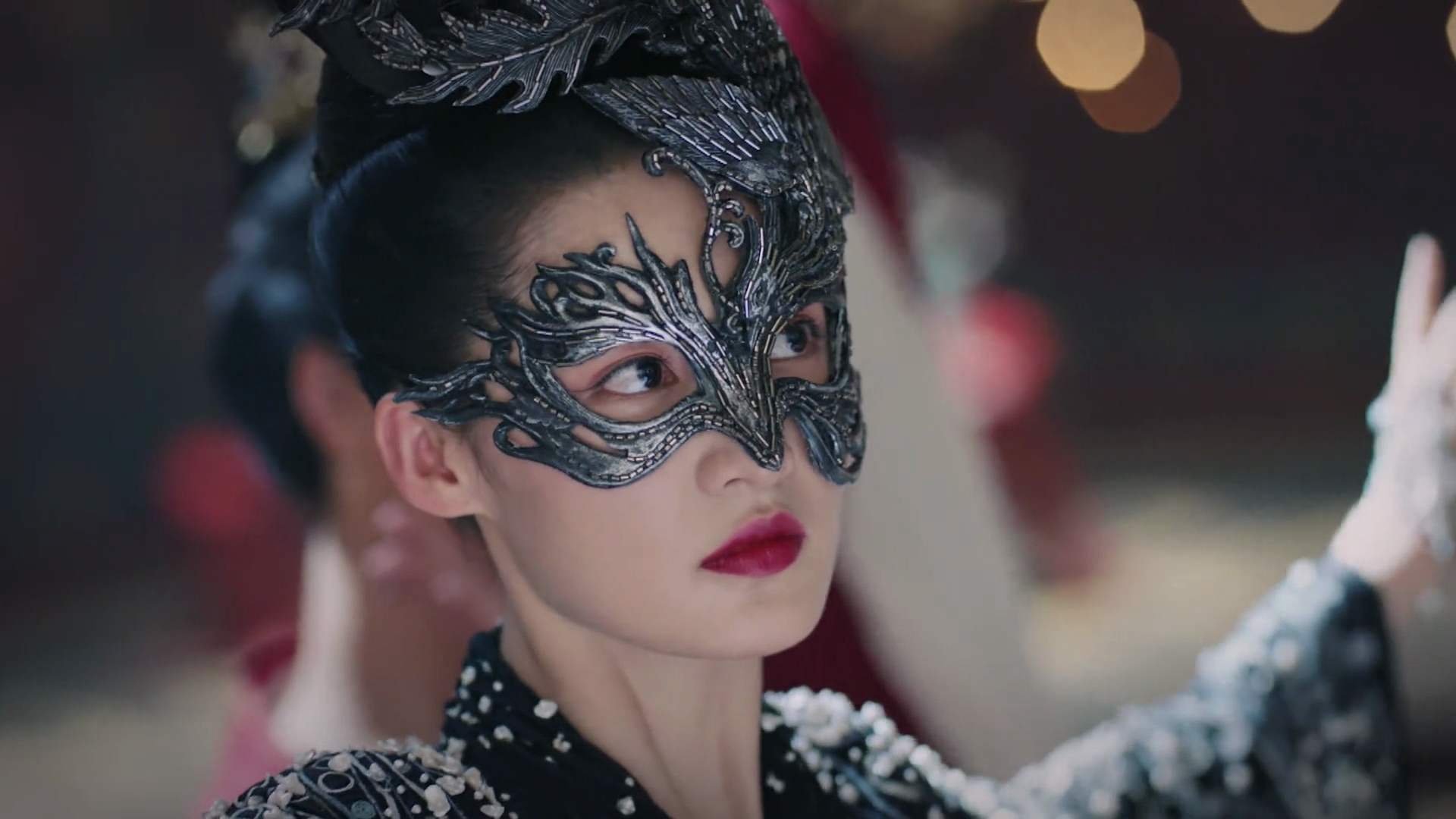 双向驰骋的现代羽翼，阿什拉夫如何用国家队碾压与俱乐部接管定义新时代边后卫