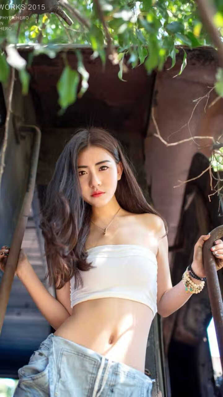 黑色闪电撕开钢铁防线,奥利维耶一锤定音,尤文力克奥地利挺进下一轮