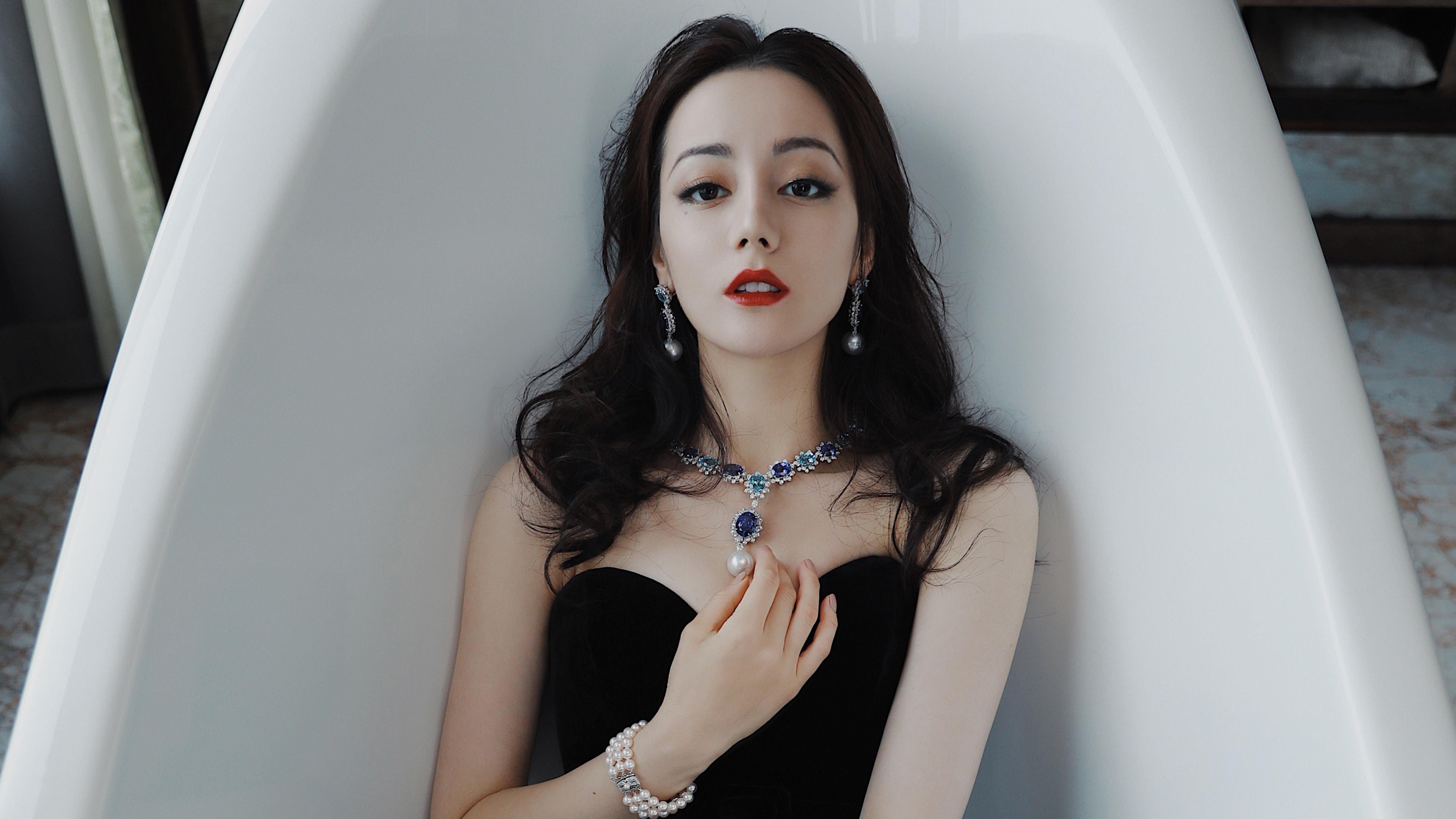 绝杀与接管，黑色晚风中的体育英雄主义