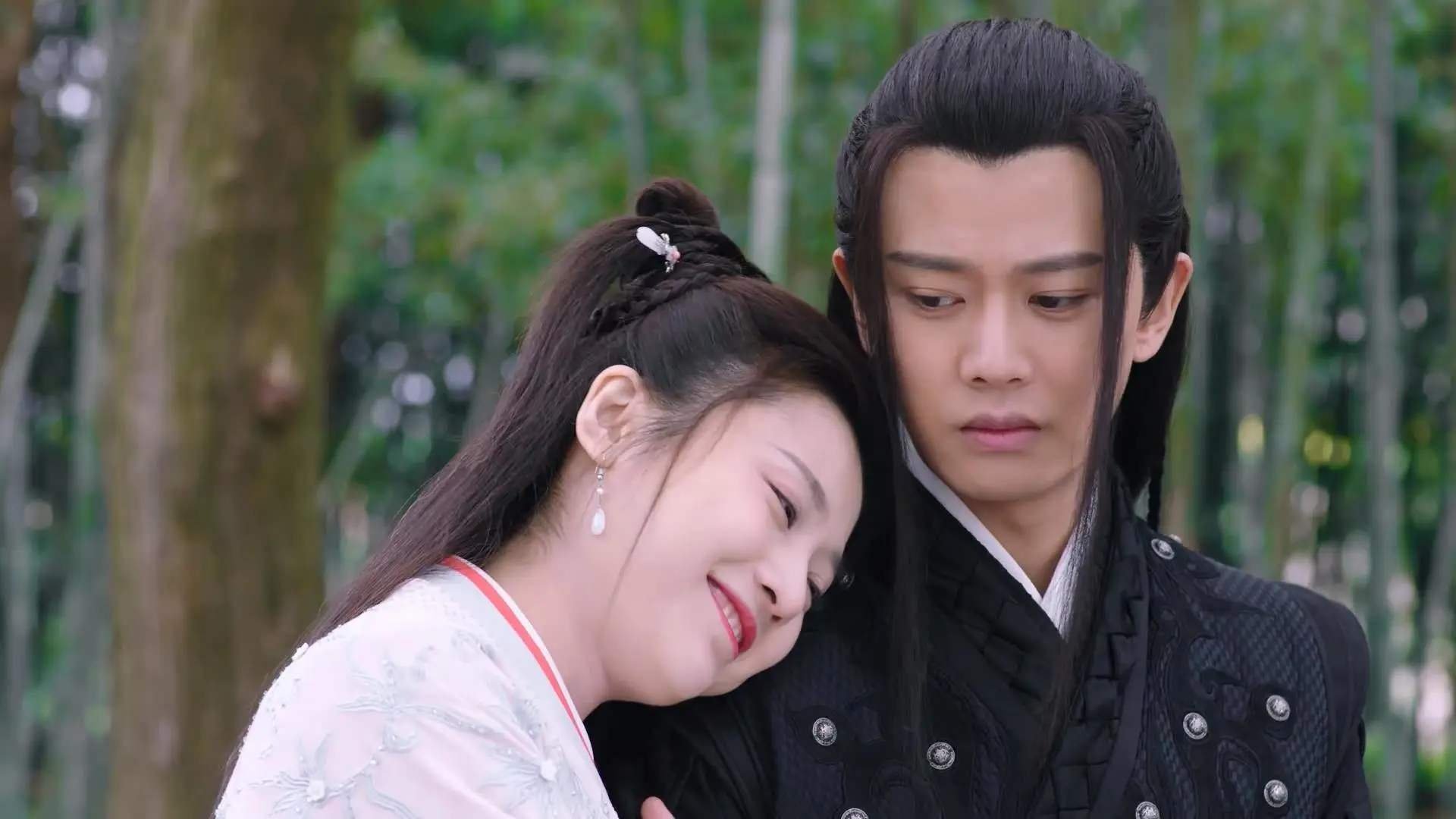 引擎呼啸与三分弧线,当F1街道赛之夜与库里评分拉满共振